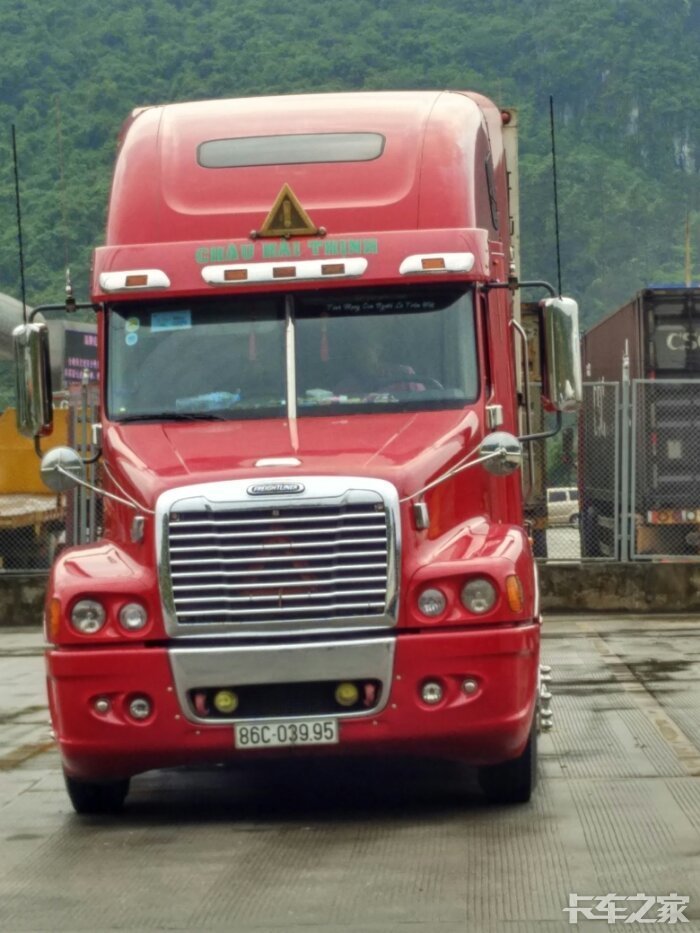 友谊关的越南福来纳 _ 卡车之家论坛