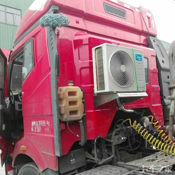 美的大阳能车载空调