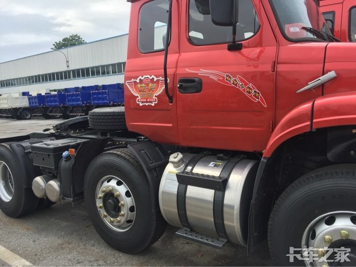 一样的卡车,不一样的乘龙