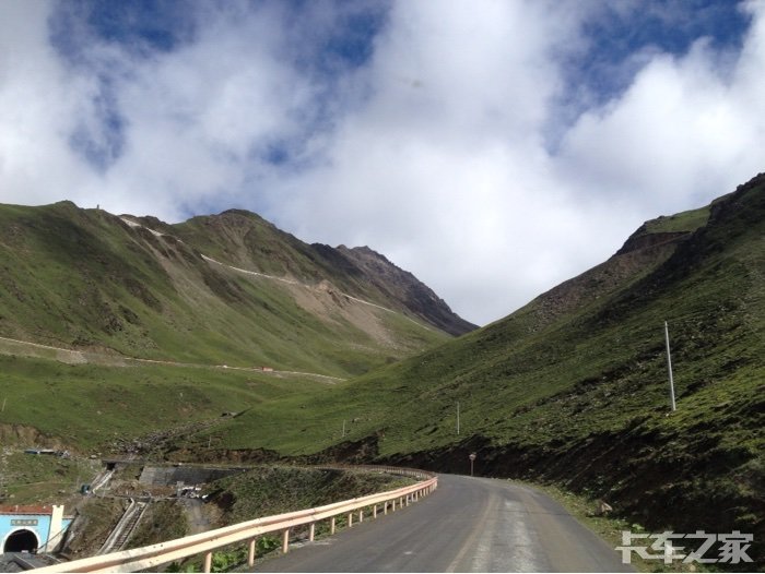 夏天的省道s303线成都到丹巴没得不要不要的