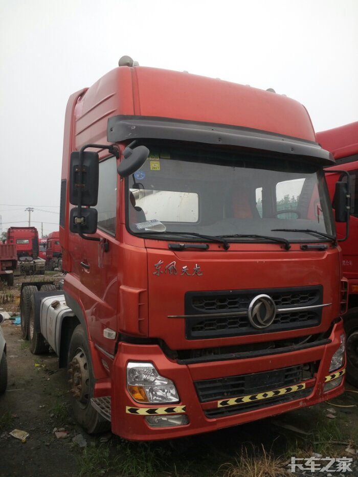 求购轻量化双桥半挂车一辆,年龄2年左右最好