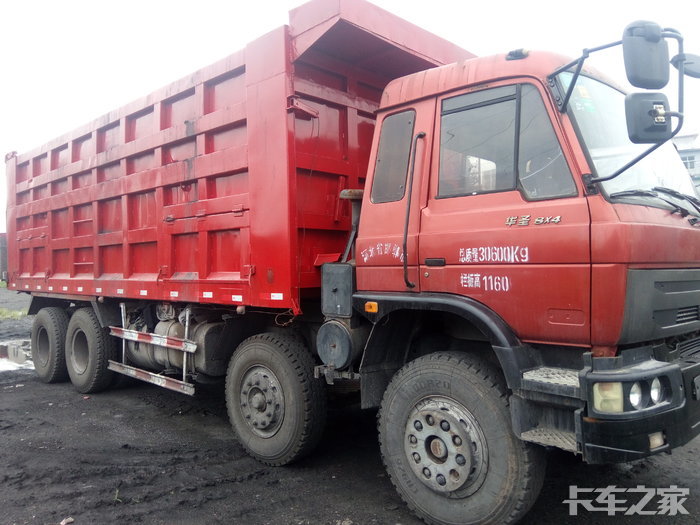 12年3月轻皮陕汽华山自卸车出售