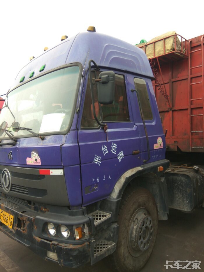 10年9月份紫罗兰后双桥牵引车便宜卖