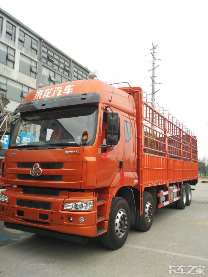 刚买的新车,晒一下