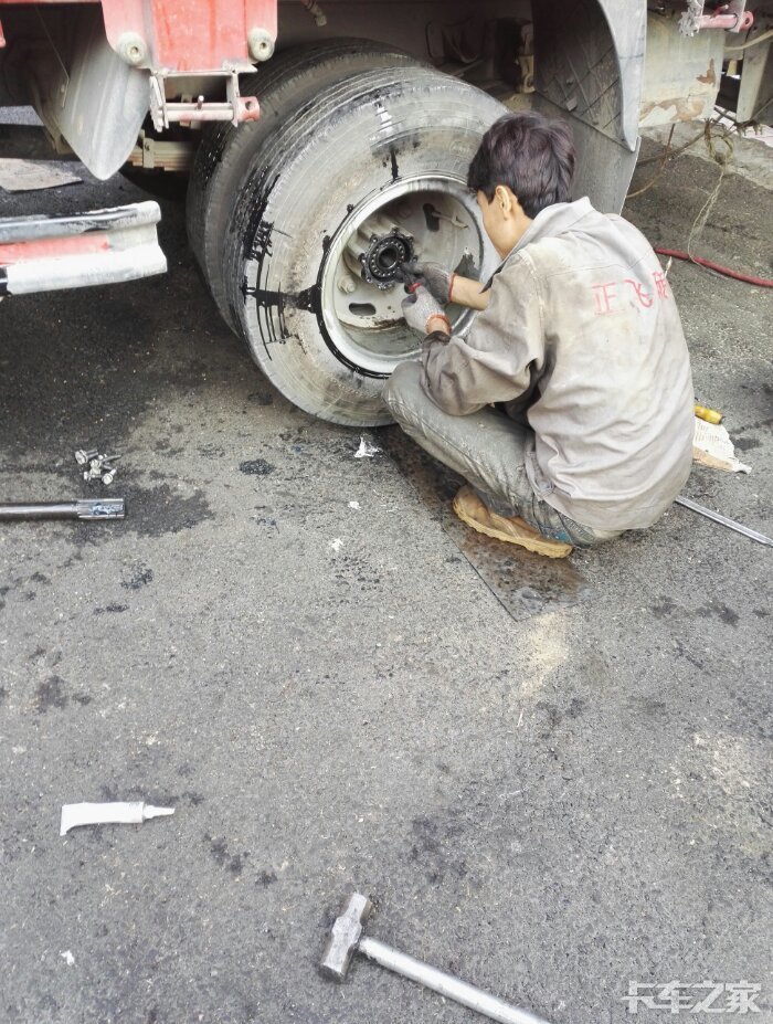 中国重汽轻卡维修调试刹车.直播中! _ 卡车之家论坛