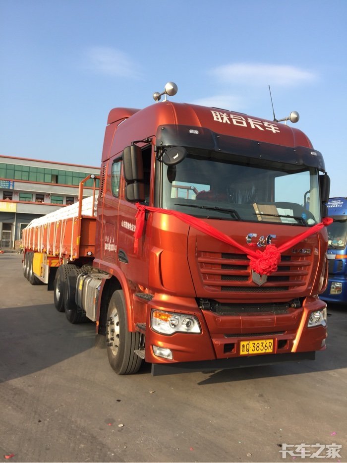 最轻的牵引半挂车联合卡车超级大单胎