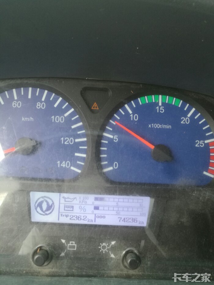 天锦180故障灯求老司机解释