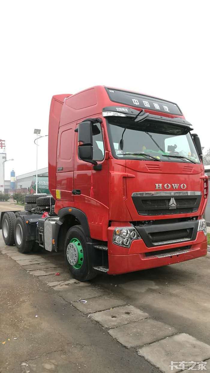 t7h440提车 [复制链接]专属论坛:中国重汽  豪沃 howo t7h  新车作业