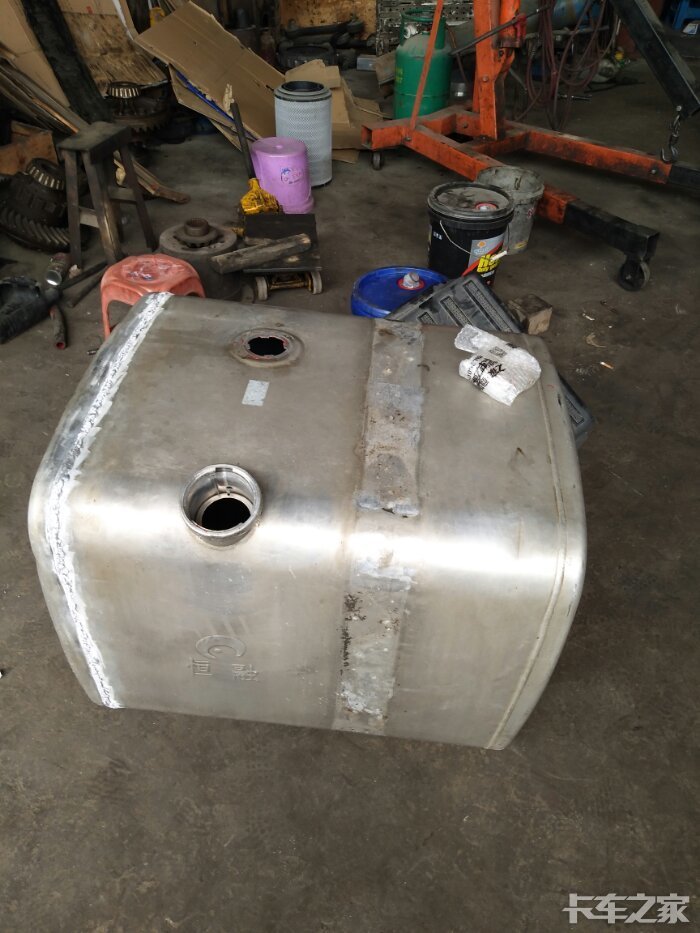 13款420j6p的狂暴之路加装副油箱