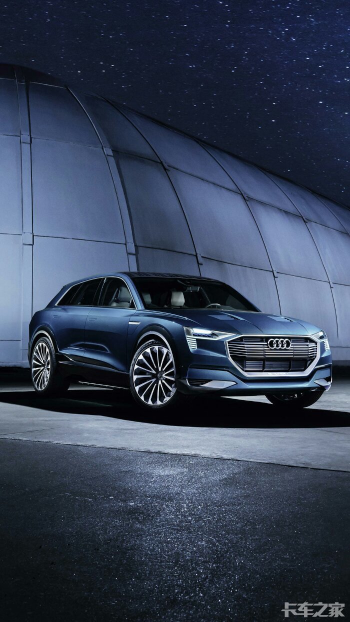 德龙x3000500马力提车作业