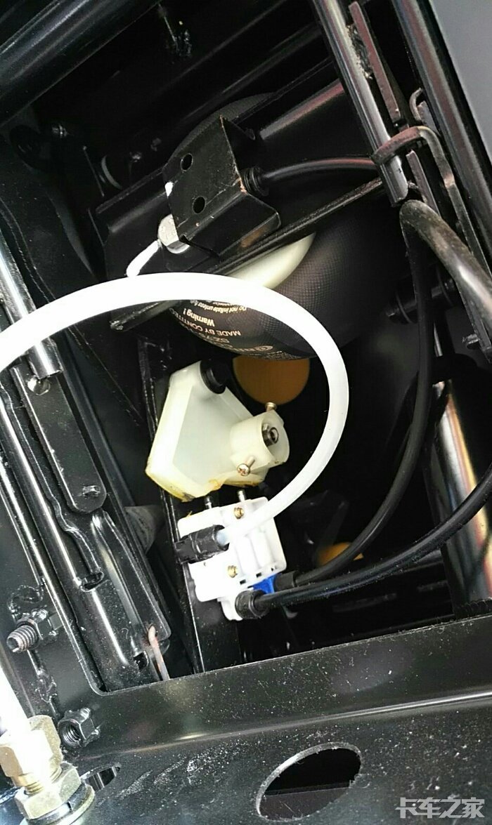 解放j6l 气囊座椅太低