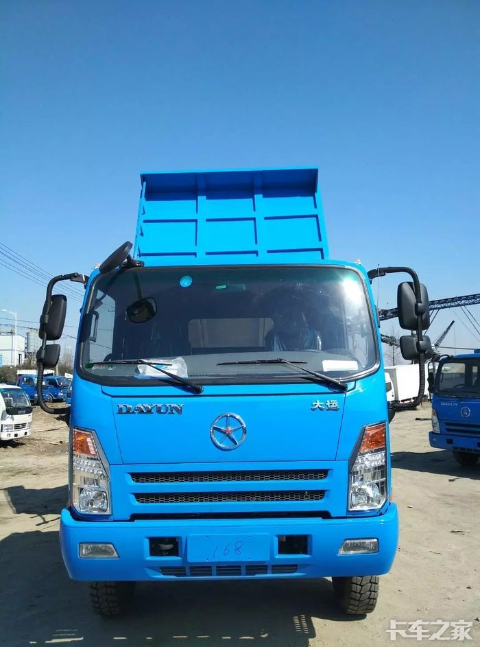 大运奥普力轻卡自卸车