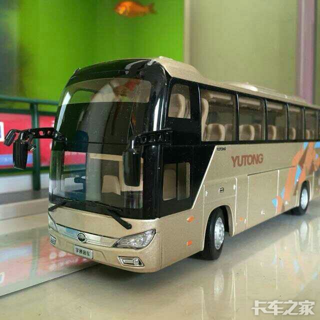 宇通客车模型zk6118h2y宇通原厂客车模型