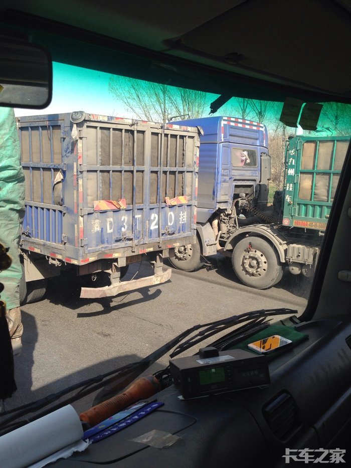 堵车,堵车,堵车,重要事情说三遍.