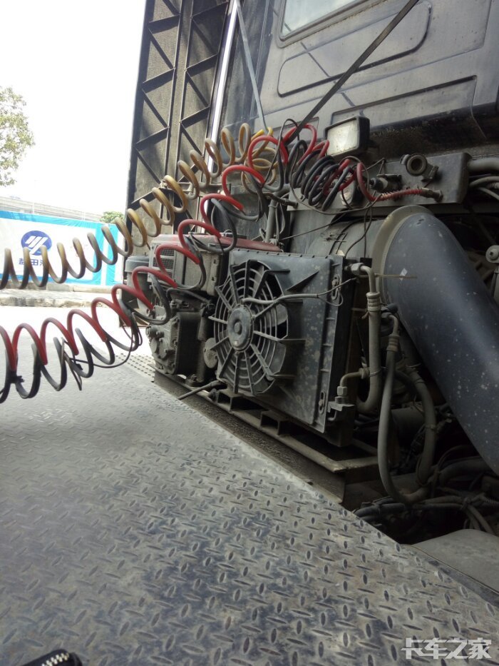 跑广东的兄弟有要加装柴油机带的空调,我车上去年装的便宜卖了,白菜