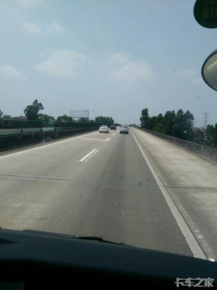 沈海高速,茂名至湛江段畅通无阻