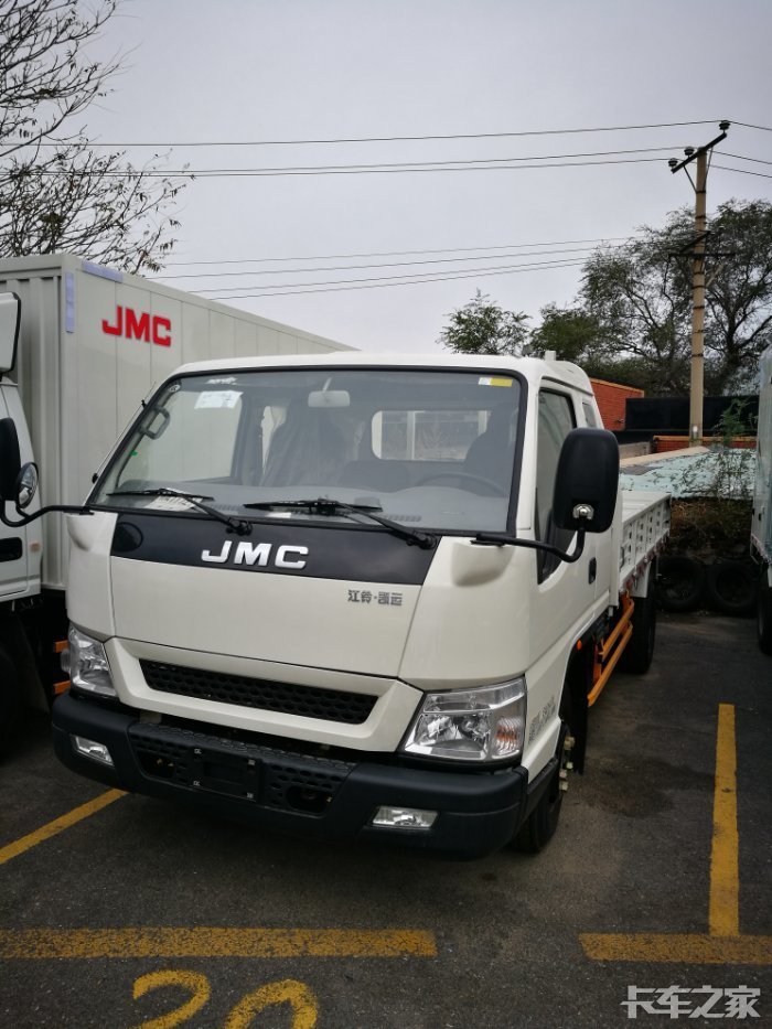 江铃顺达宽体厢货和栏板