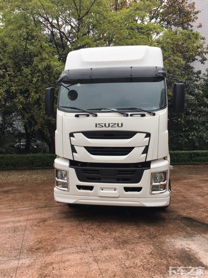 广西南宁资达五十铃vc61欧曼超级卡车解放领航版五一优惠购