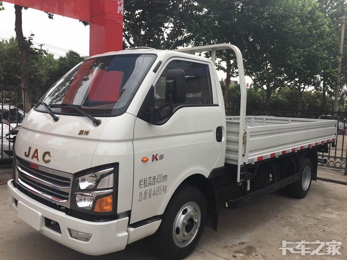 康铃k5 [复制链接] 发动机 发动机: 江淮动力hfc4da1-2d 汽缸数: 4