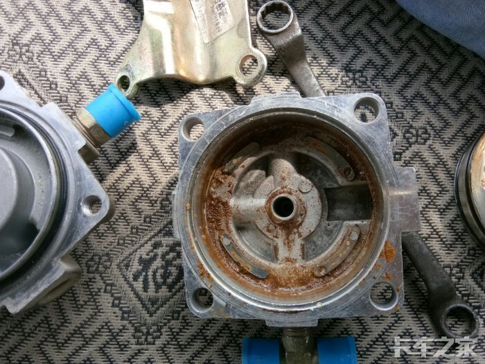 刹车继动阀快放阀