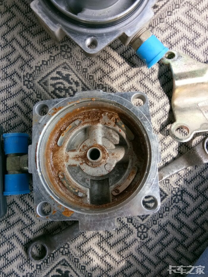 刹车继动阀快放阀