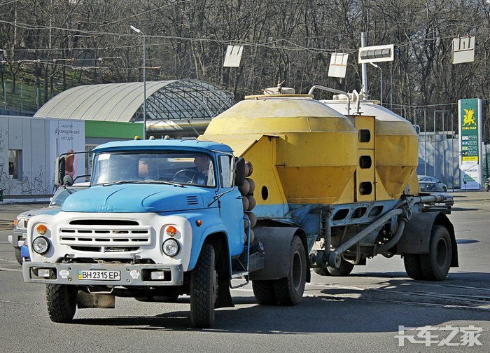 吉尔汽车图片欣赏