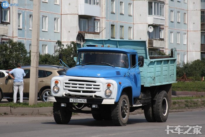 吉尔汽车图片欣赏