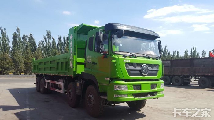 斯太尔d7b380前四后八自卸车