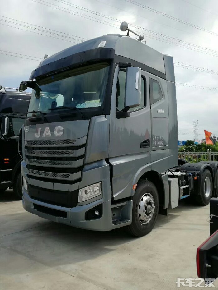 江淮a5牵引车高端大气上档次