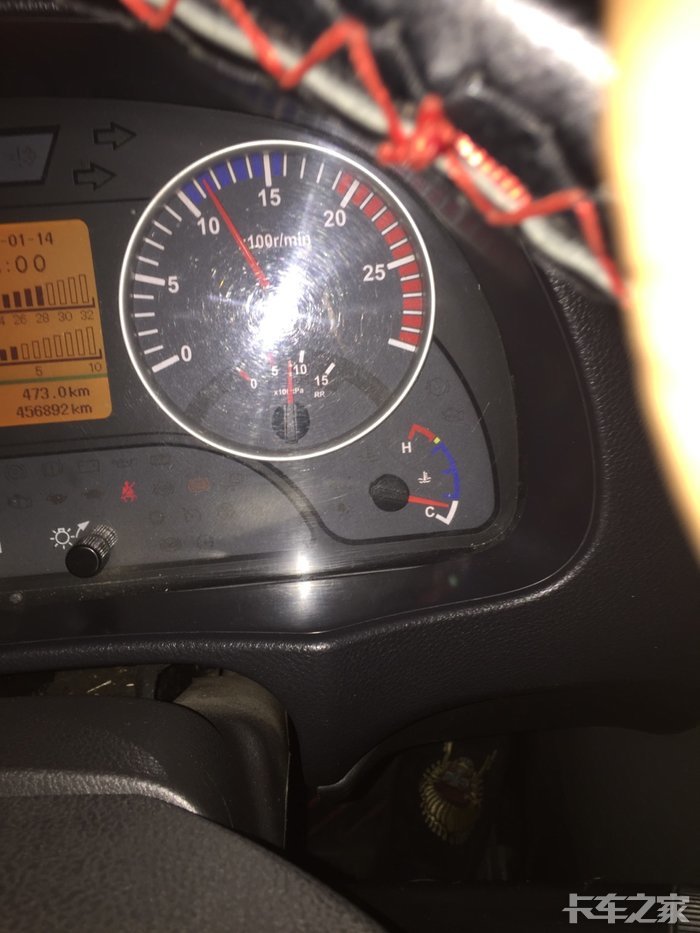 东风天龙水温表有一样的吗