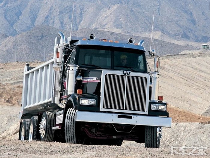 "长鼻子"重型货车称雄美国公路!图 _ 卡车之家论坛