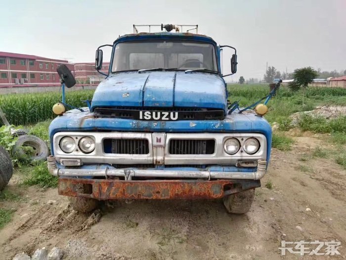 我前几天卖的五十铃td72洒水车