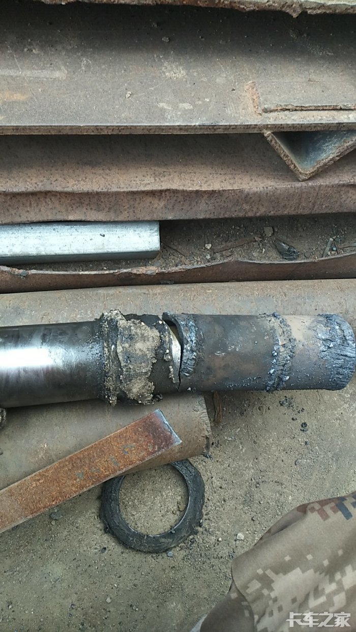 自卸车换大箱后通轴