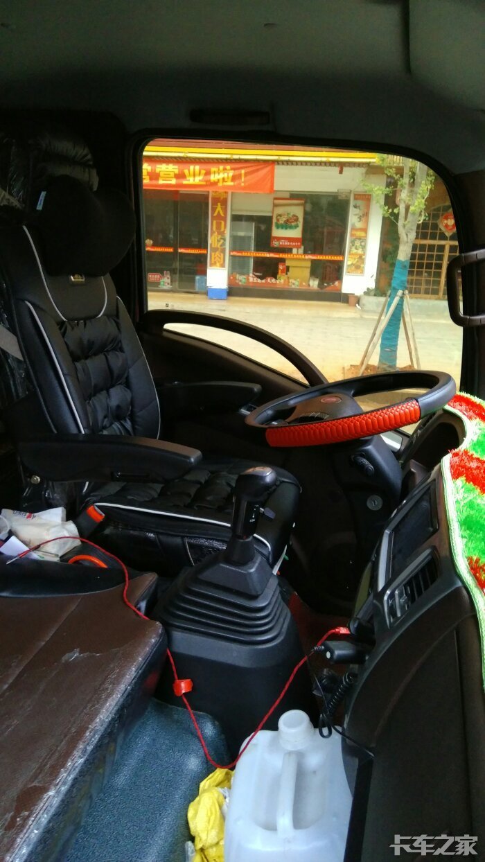重汽王牌内饰改装
