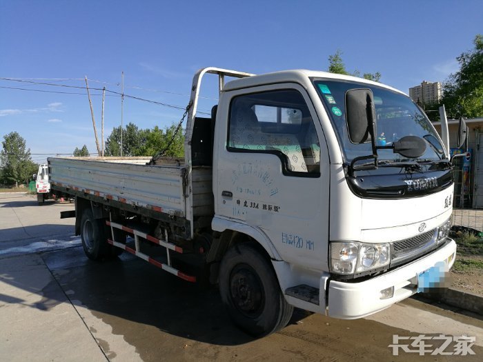 本人有一辆跃进帅虎33a4.