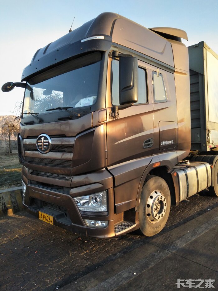 天下第一关偶遇路试解放j7