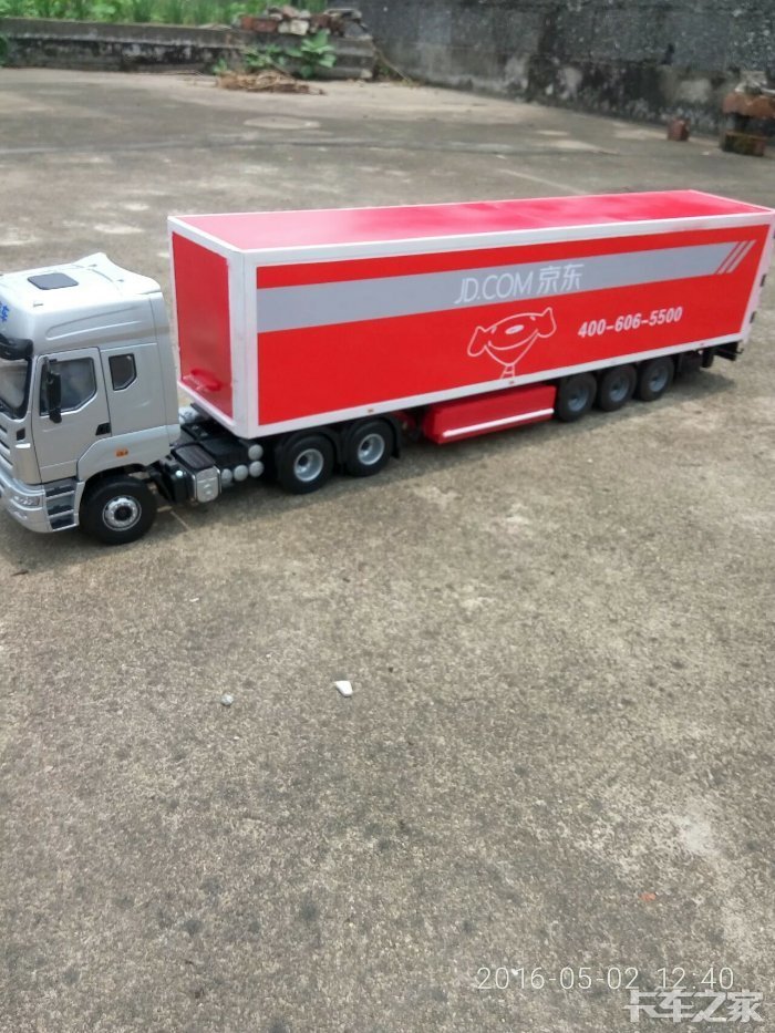 纯手工制作的挂车模型