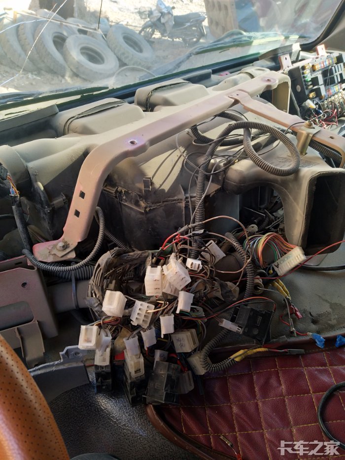 自拆豪沃工作台