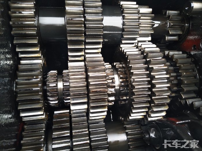 法士特小十档变速箱