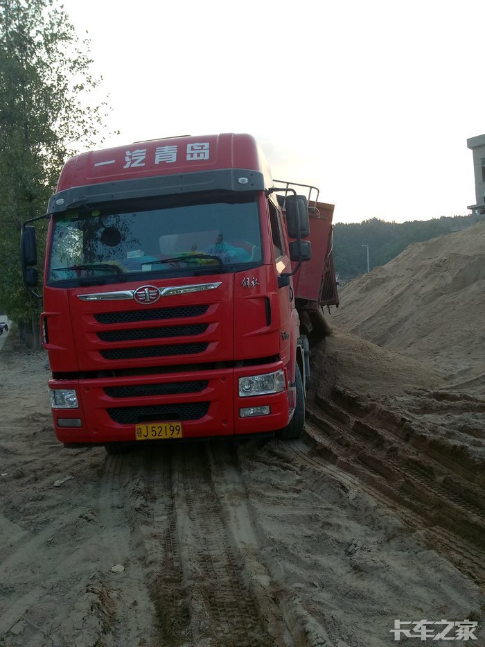 半挂倒车技巧半挂车如何倒车及半挂车倒车原理90度倒