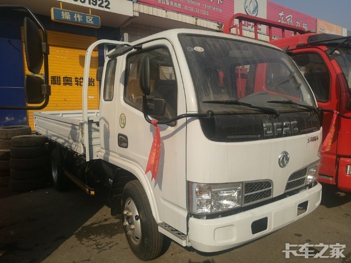 东风多利卡d5,货箱长3米4排半的车怎么样