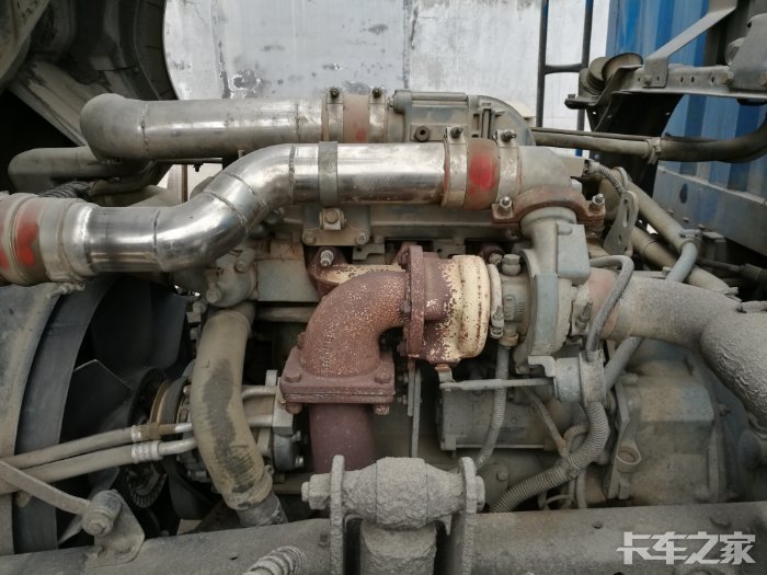 龙V四缸大柴道依茨160马力,是多大的发动机?