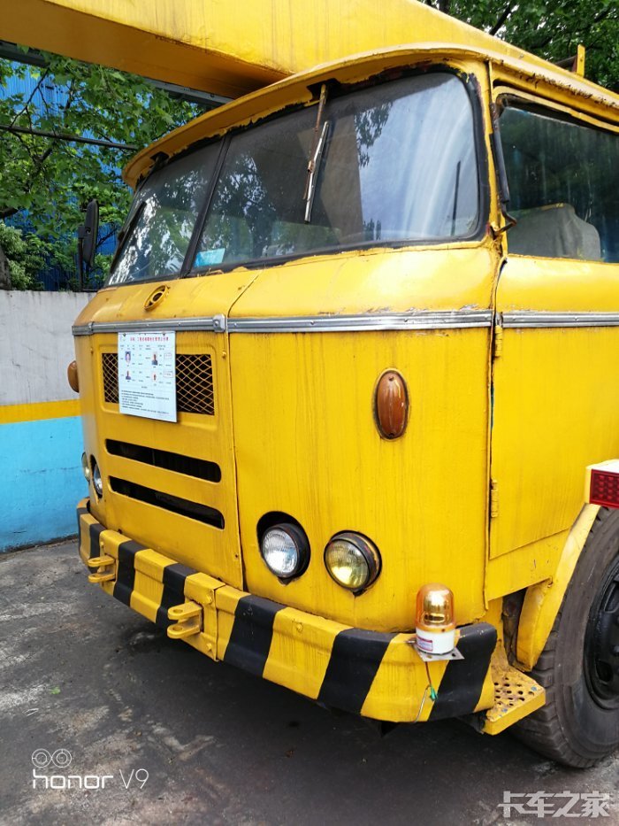 老黄河吊车外观依然很好