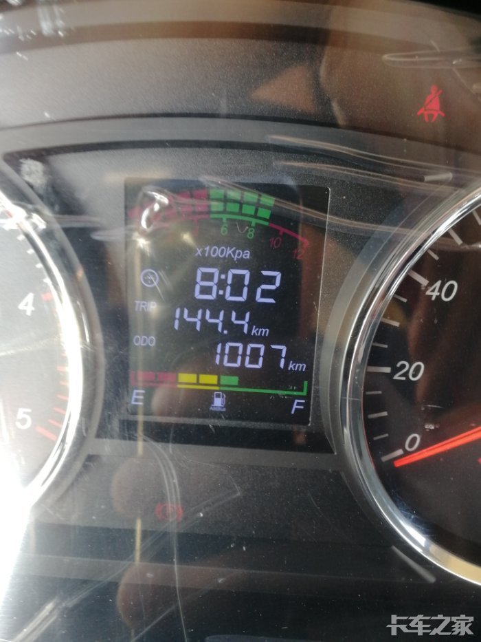 奥驰x3仪表盘指示灯正常吗