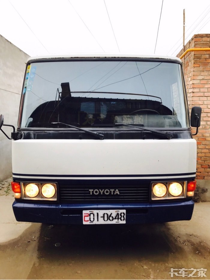 丰田老款考斯特deluxe豪华版中巴车柴油