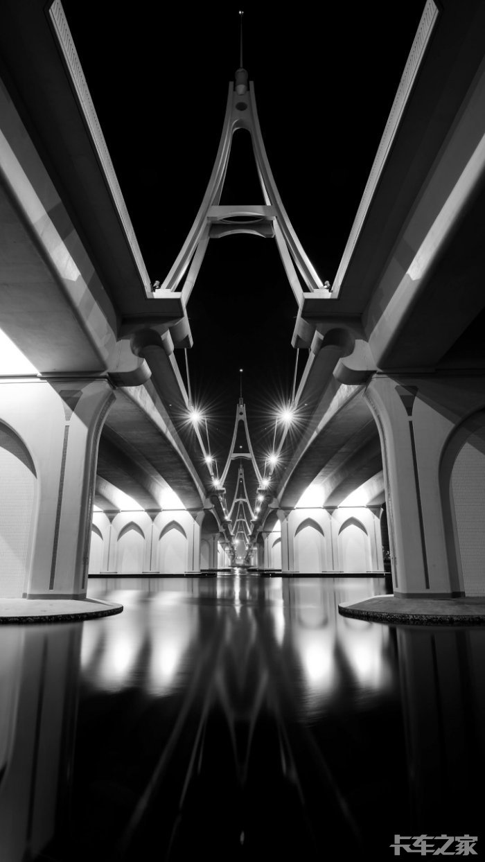 兄弟们能挺住!干就得了!我不怕