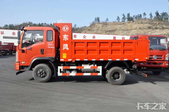东风神宇御虎自卸