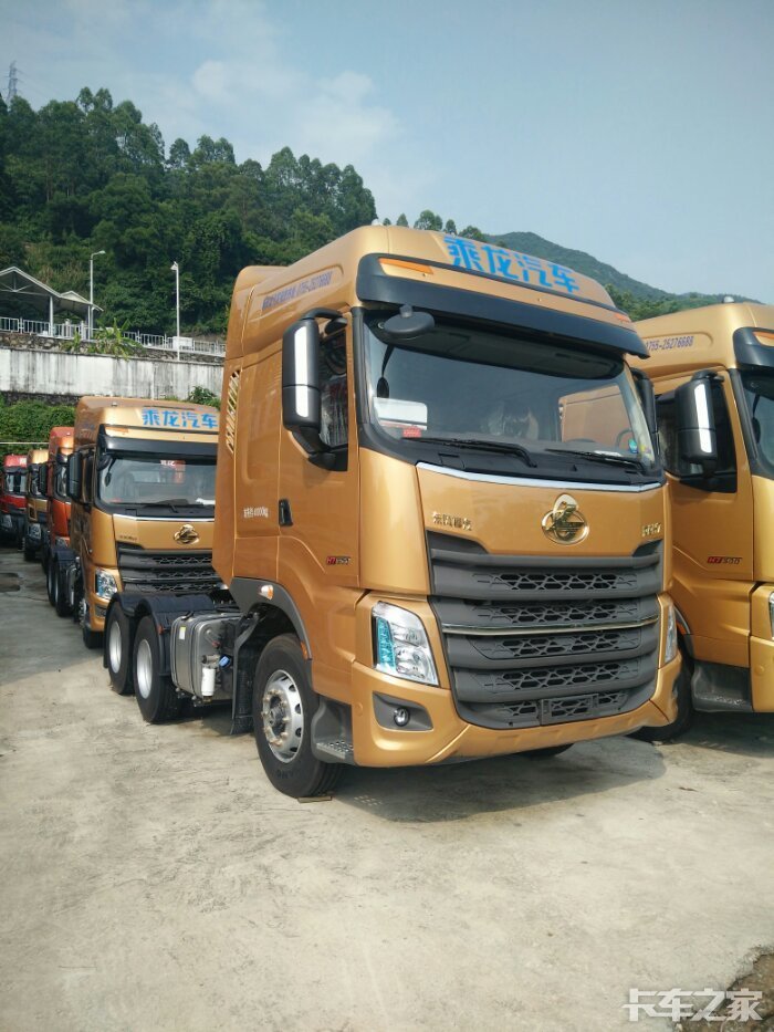 柳汽乘龙h7h5牵引车有要的老板看过来