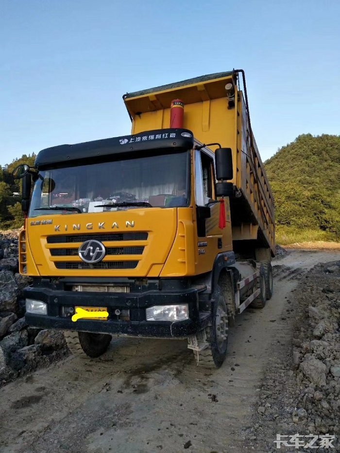 转让红岩新金刚维柴发动机340马力法士特12档