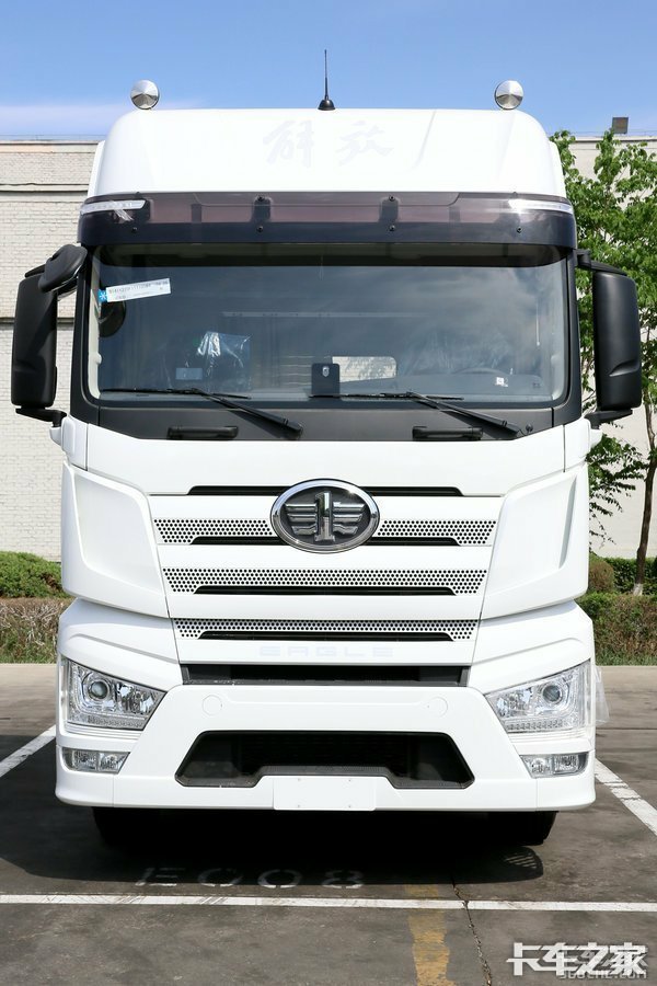 这解放j7质量到底怎么样哪个颜色好看卡友们给个建议